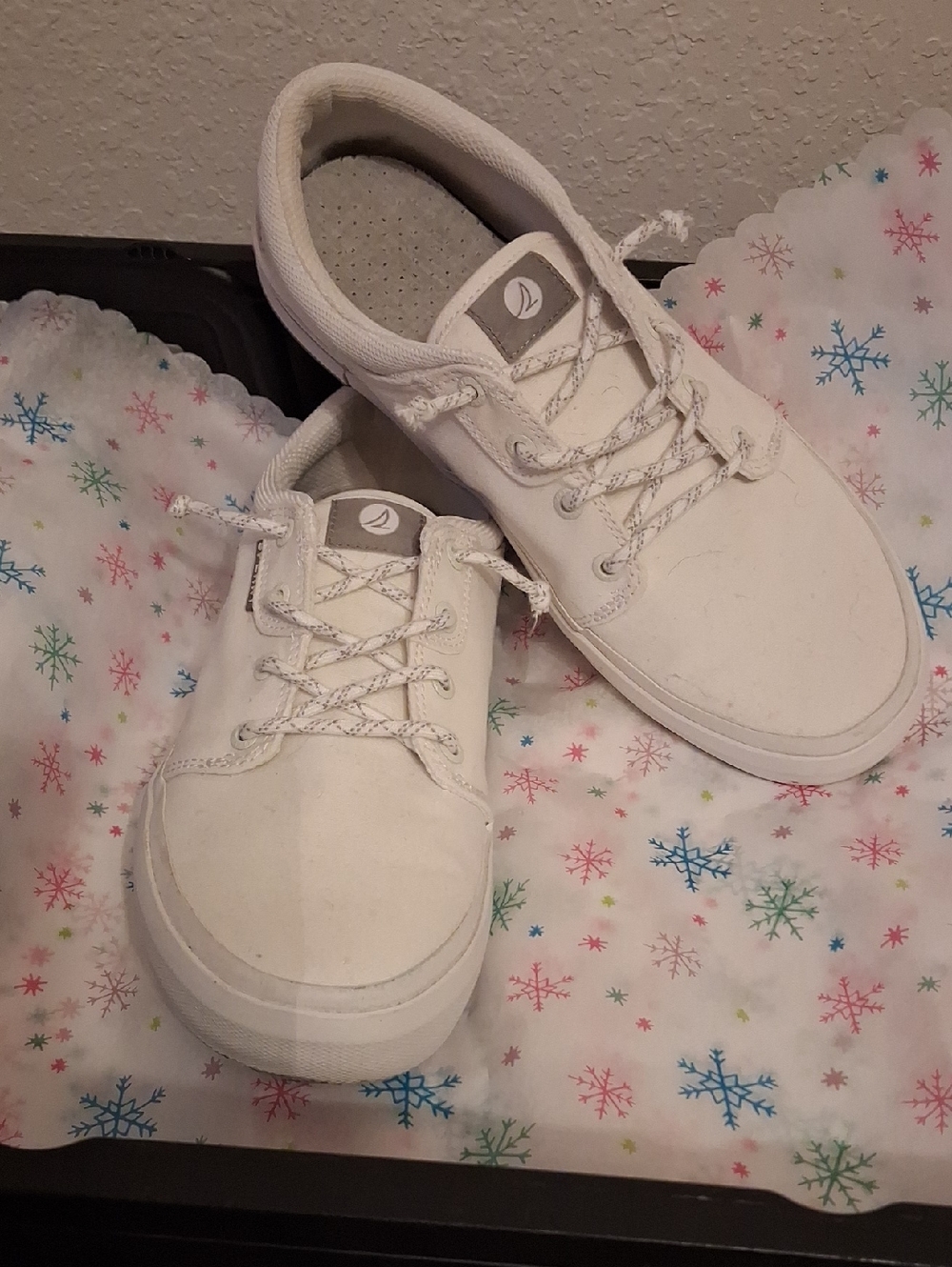 Sperry White Low-Top Canvas Sneakers Sz 10